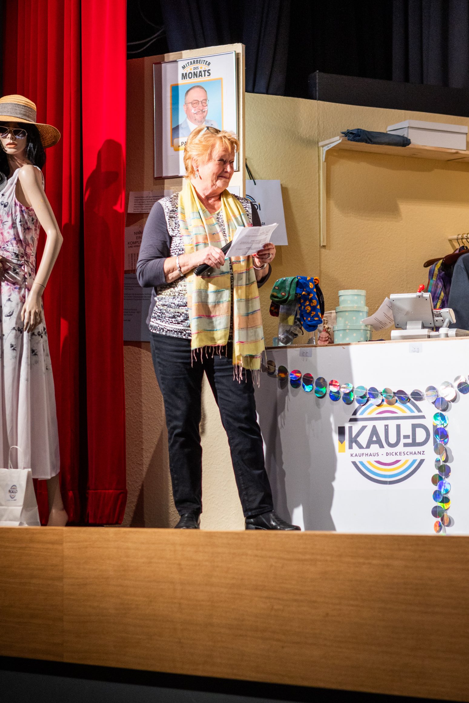 Kaufhaus in Trouble-2024-322